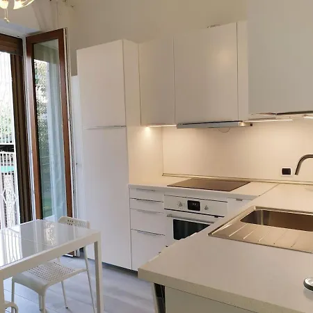 Youhosty - Ghiringhelli 3 Apartment *